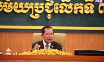 ກໍາປູເຈຍຂູ່ຫ້າມນໍາເຂົ້າໝາກໄມ້ຂອງໄທ ຖ້າໄທບໍ່ກັບມາເປີດດ່ານໃນ 24ຊມ