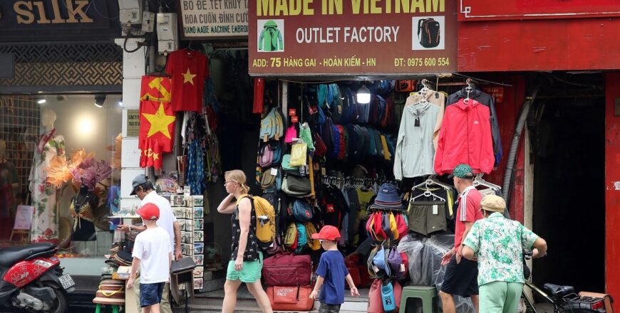 ຫວຽດນາມຢືນຢັນຍັງພະຍາຍາມເຈລະຈາ ເຖິງວ່າອາເມລິກາປິດຂໍ້ຕົກລົງພາສີໃນລະດັບ 20% ຫວຽດນາມຢືນຢັນຍັງພະຍາຍາມເຈລະຈາ ເຖິງວ່າອາເມລິກາປິດຂໍ້ຕົກລົງພາສີໃນລະດັບ 20%