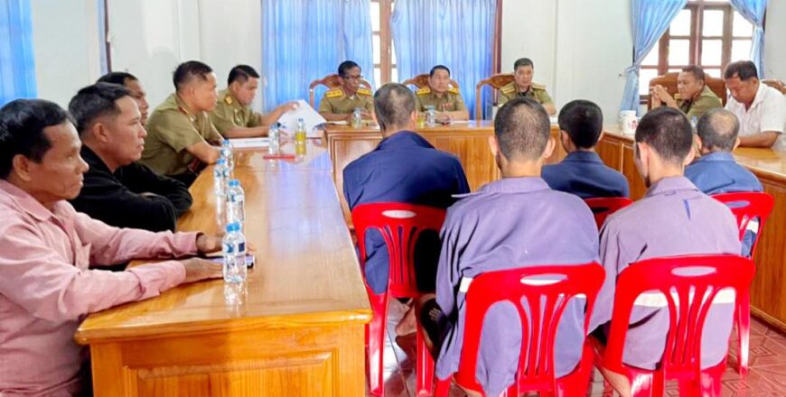 ປກສ ເມືອງບາຈຽງຈະເລີນສຸກ ນຳຕົວກຸ່ມຍັກຍອກ-ລັກຢາງພາລາ ຂອງບໍລິສັດ ຈຳນວນ 5 ມາສຶກສາອົບຮົມ