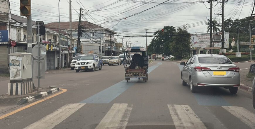 ຂັບຂີ່ລົດບໍລິການສັງຄົມ ຕ້ອງມີຈັນຍາບັນຈັນຍາທຳ ມີຄວາມຮັບຜິດຊອບໃຫ້ຫຼາຍຂຶ້ນ ຂັບຂີ່ລົດບໍລິການສັງຄົມ ຕ້ອງມີຈັນຍາບັນຈັນຍາທຳ ມີຄວາມຮັບຜິດຊອບໃຫ້ຫຼາຍຂຶ້ນ