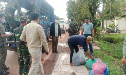 ເມືອງໄຊທານີ ຍຶດອາຍັດສິນຄ້າ ແລະ ສຶກສາອົບຮົມ ທີ່ຂາຍເຄື່ອງຊະຊາຍ