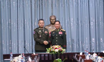 ກອງທັບລາວ-ກໍາປູເຈຍ ເພີ່ມທະວີການພົວພັນຮ່ວມມືສອງຝ່າຍ