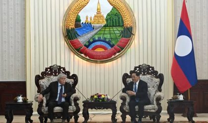 ນາຍົກລັດຖະມົນຕີ ຕ້ອນຮັບຄະນະຜູ້ແທນສະມາຄົມມິດຕະພາບ ຣັດເຊຍ-ລາວ